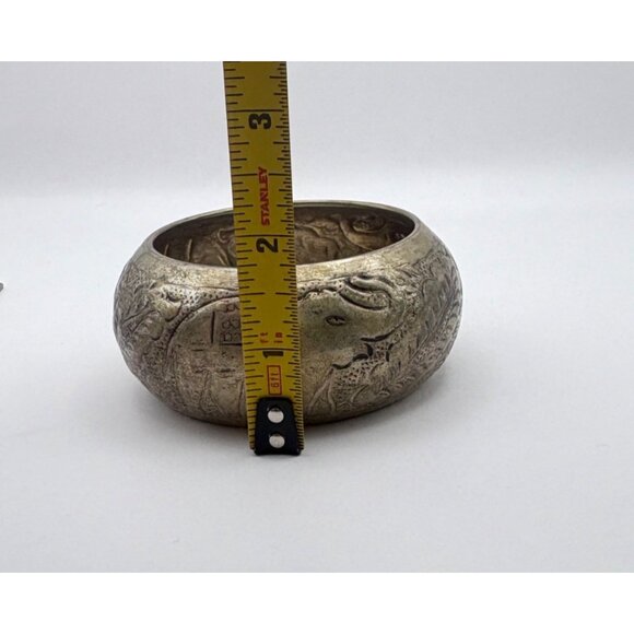 Vintage Brass Elephant Wide Bangle Bracelet Boho Ethnic Floral Style Artisan - Picture 4 of 8